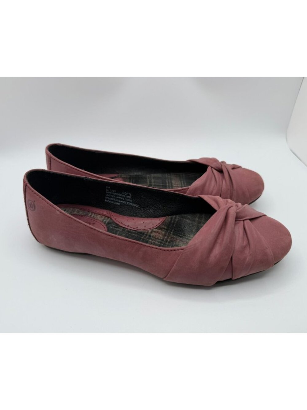 Born Lilly Flats Women Size 8M Mauve Leather Round Twist Toe Cushioned Shoes